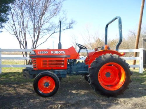 Product picture Kubota L2350 L2650 L2950 L3450 L3650 GST Tractor Workshop Service & Repair Manual # 1 TOP Rated Download
