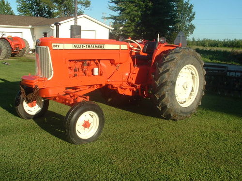Product picture Allis Chalmers D19 D19 Diesel Tractor Workshop Service & Repair Manual # 1 Download