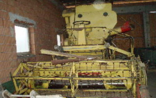 Product picture New Holland Clayson M80 Combine Service Parts Catalogue Manual