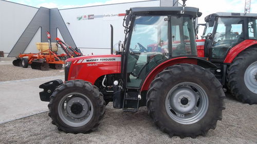 Product picture Massey Ferguson 3615 3625 3635 3645 Tractor Workshop Service & Repair Manual MF3600 Series # 1 Top Rated Download