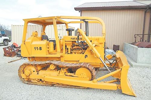 Product picture Fiat Allis 11B Direct Drive Crawler Tractor Service Parts Catalogue Manual EPC # 1 Top Rated Download